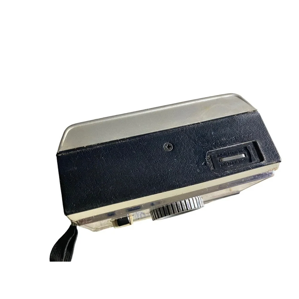 1960s Vintage Kodak Instamatic 104‎ Film Camera